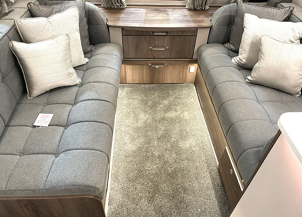 Coachman Laser’s Exclusive Features