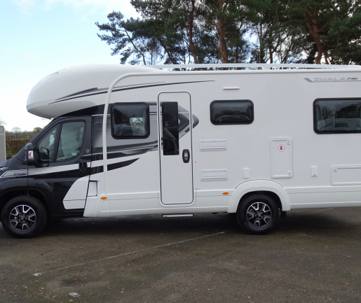 Auto-Trail Imala 736