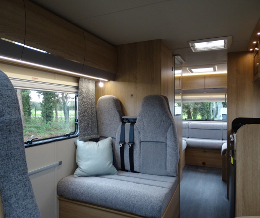 Auto-Trail Imala 736