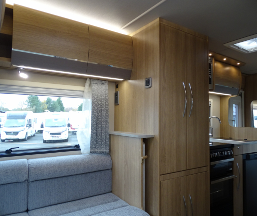 Auto-Trail Imala 736