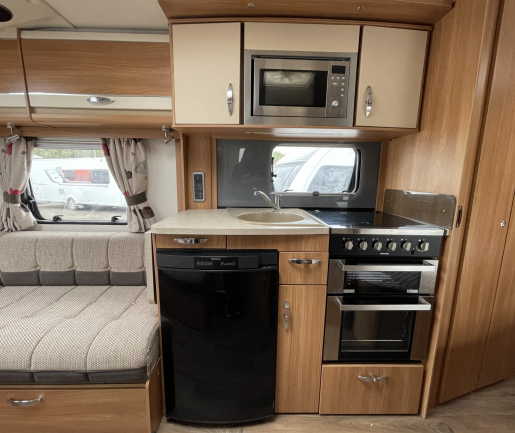 Swift Challenger 570