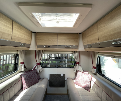 Elddis Autoquest Prestige 196