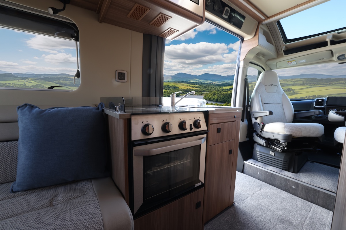 2026 V Line 540 Se Kitchen