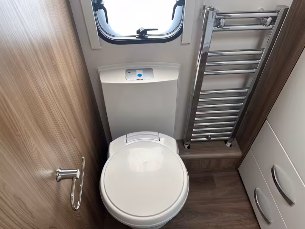 2016 Swift Elegance 480 25032 2 Scaled