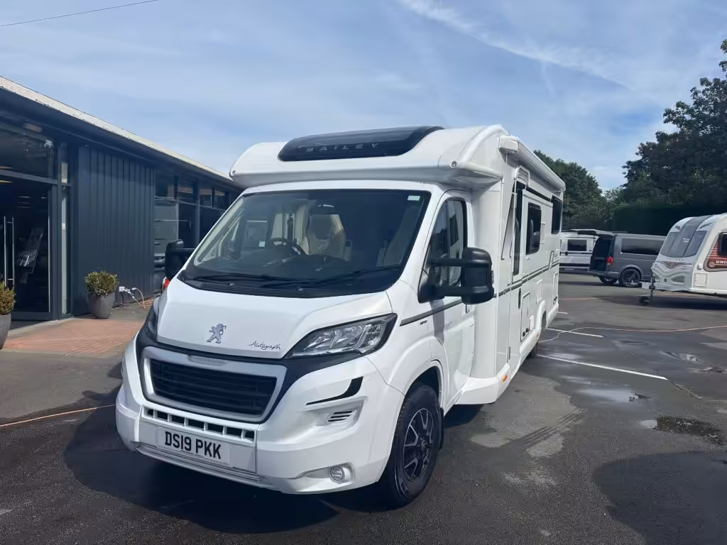 2019 Bailey Autograph 79 4 T 4 Scaled
