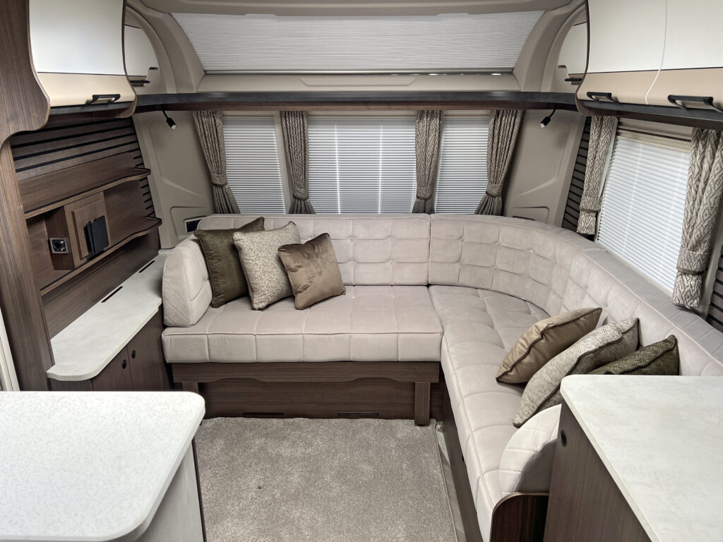 2027 Coachman Laser 855 Vogue NH 8 Scaled