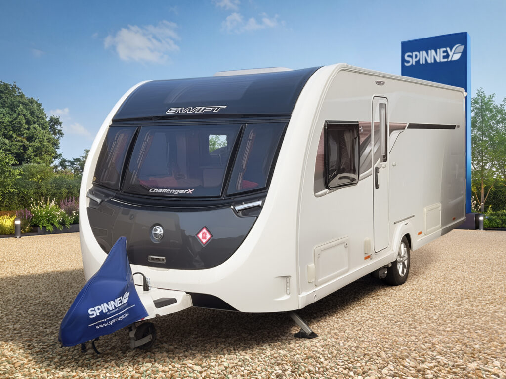 2020 Swift Challenger X 880 26025 1 Scaled