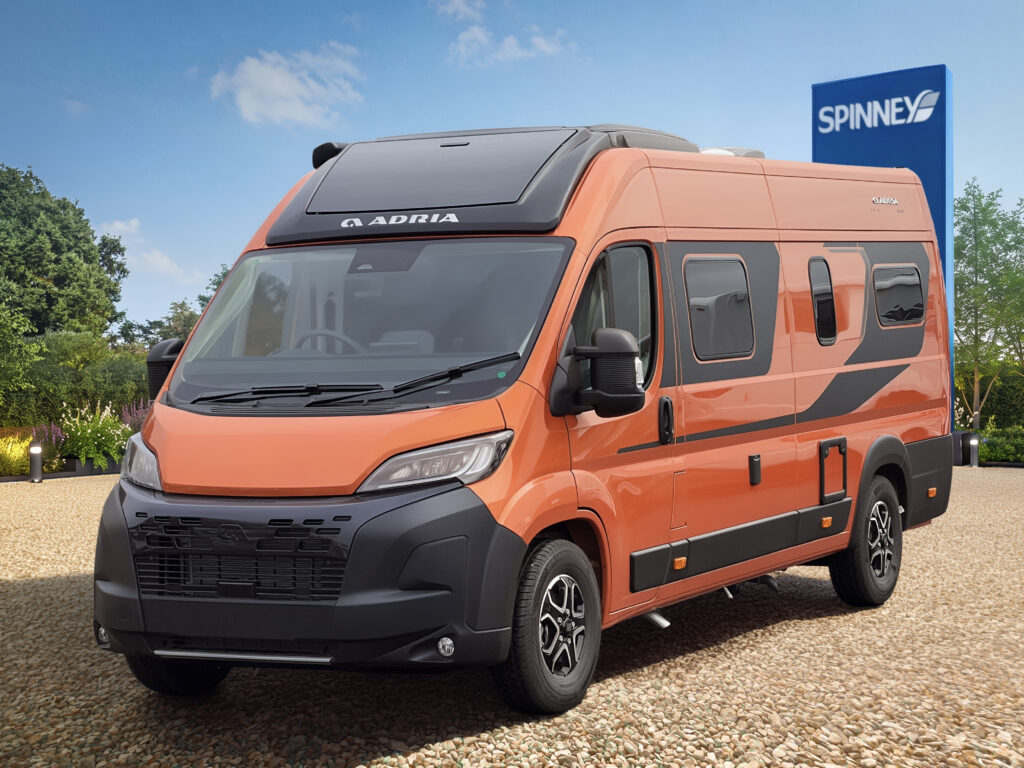 2027 Adria Twin Supreme 640 SGX NH 1 Scaled