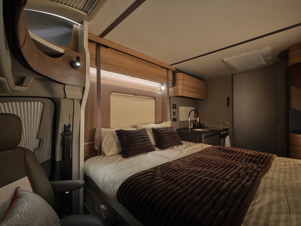 2027 Bailey Ascent Front Dropdown Bed