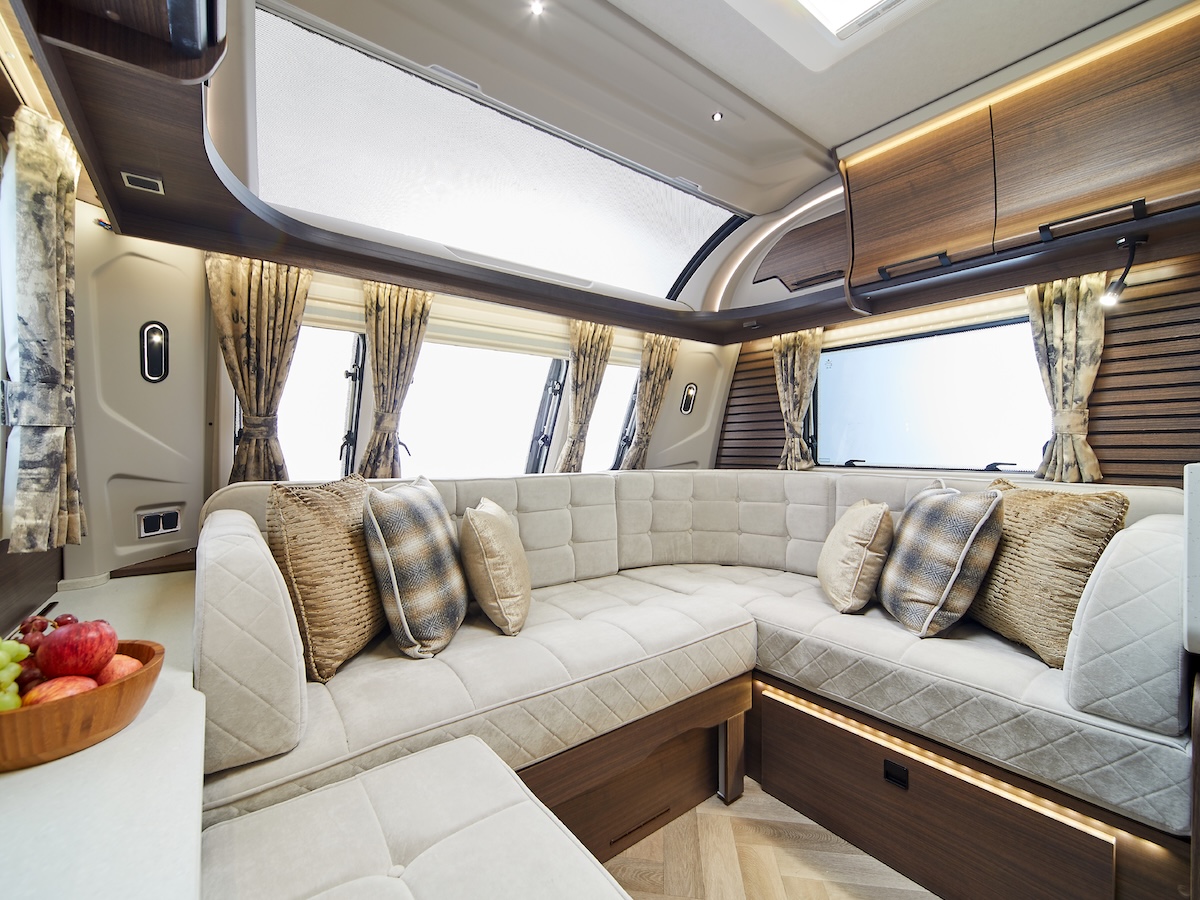 2027 Coachman Lusso 1 Front Lounge