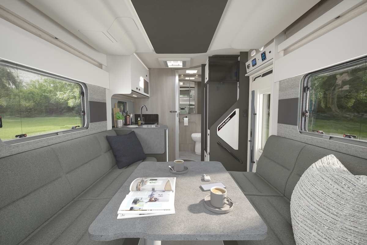 2027 Voyager 540 FrontToRear SS 18 06 2026