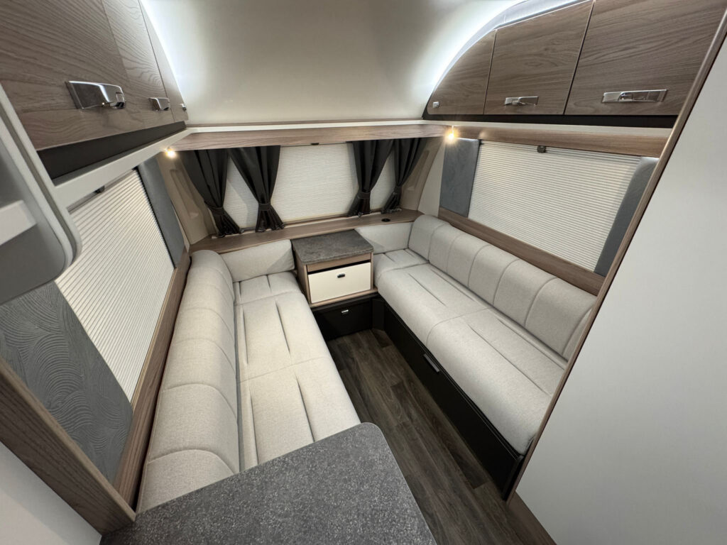 22252 4ad2d959 7637 4c36 92dd D48fa57faad2