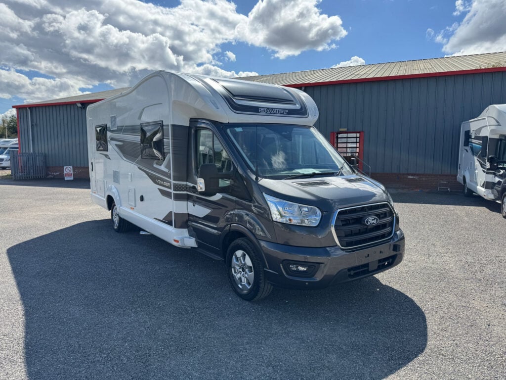 22279 22279 Swift Voyager 574 24