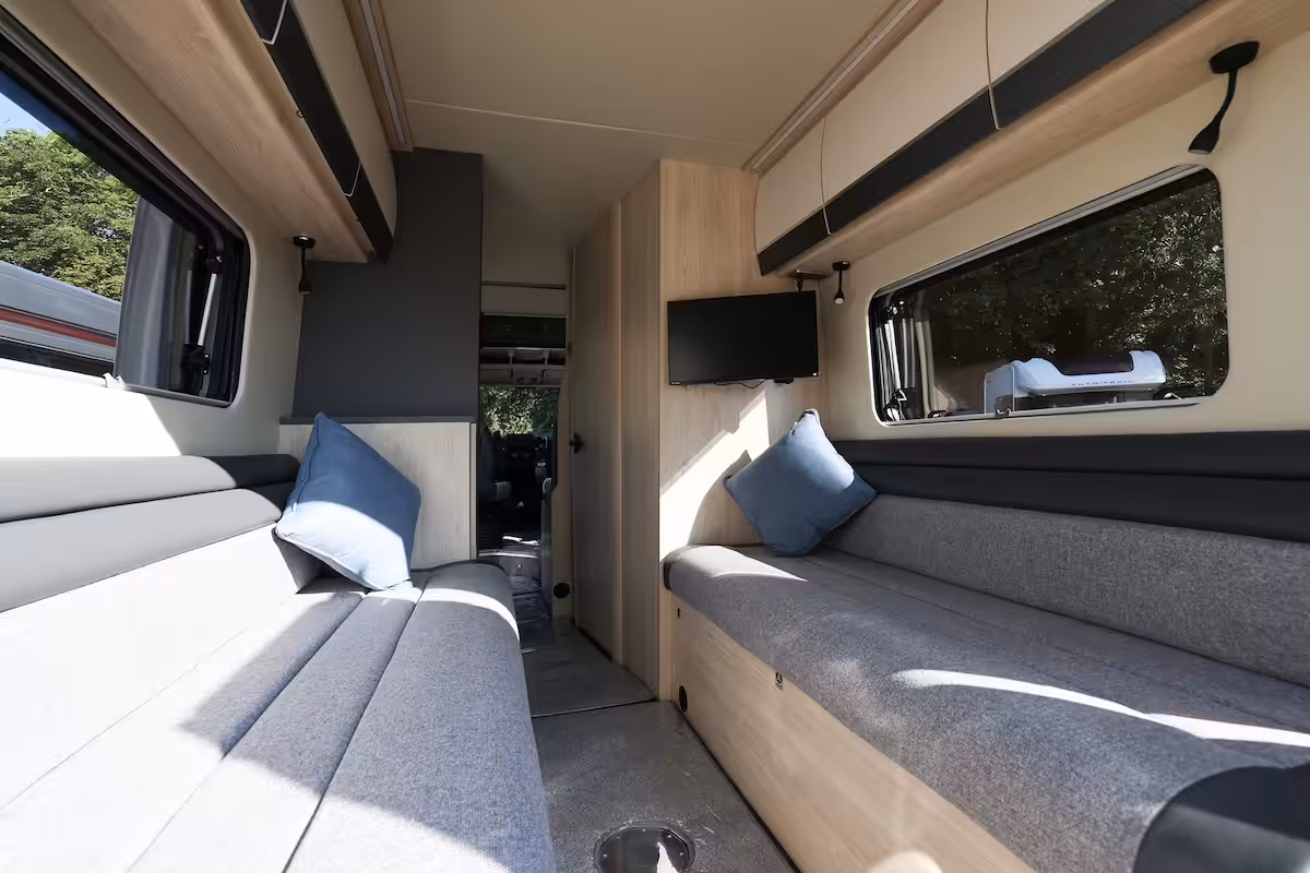 2026 Auto Trail Adventure 65 Lounge Tv