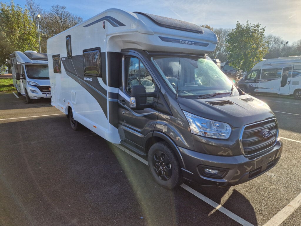 23300 20251126 111025