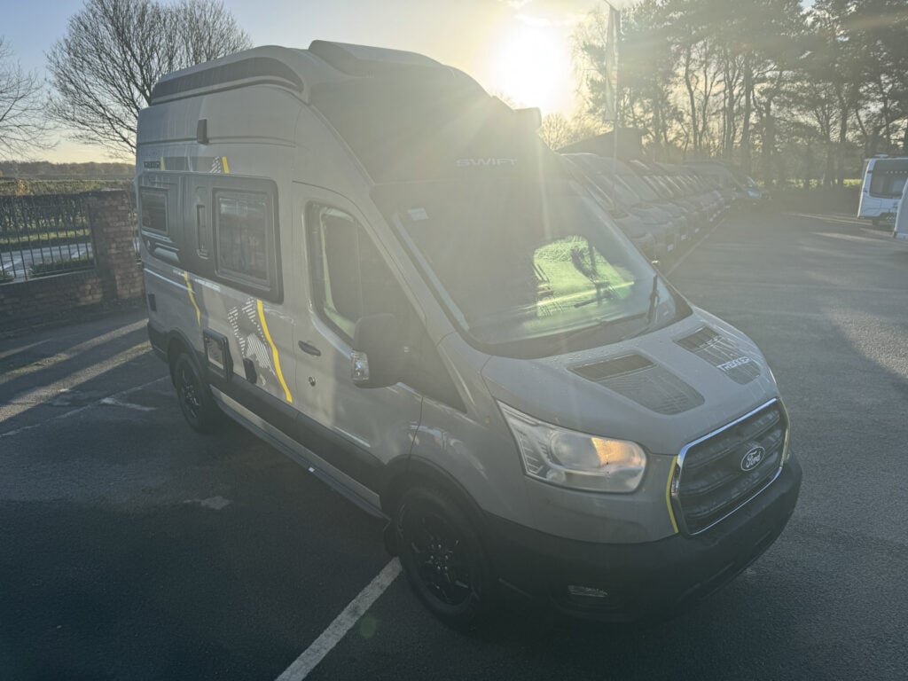 23305 20251202 093939657 Ios