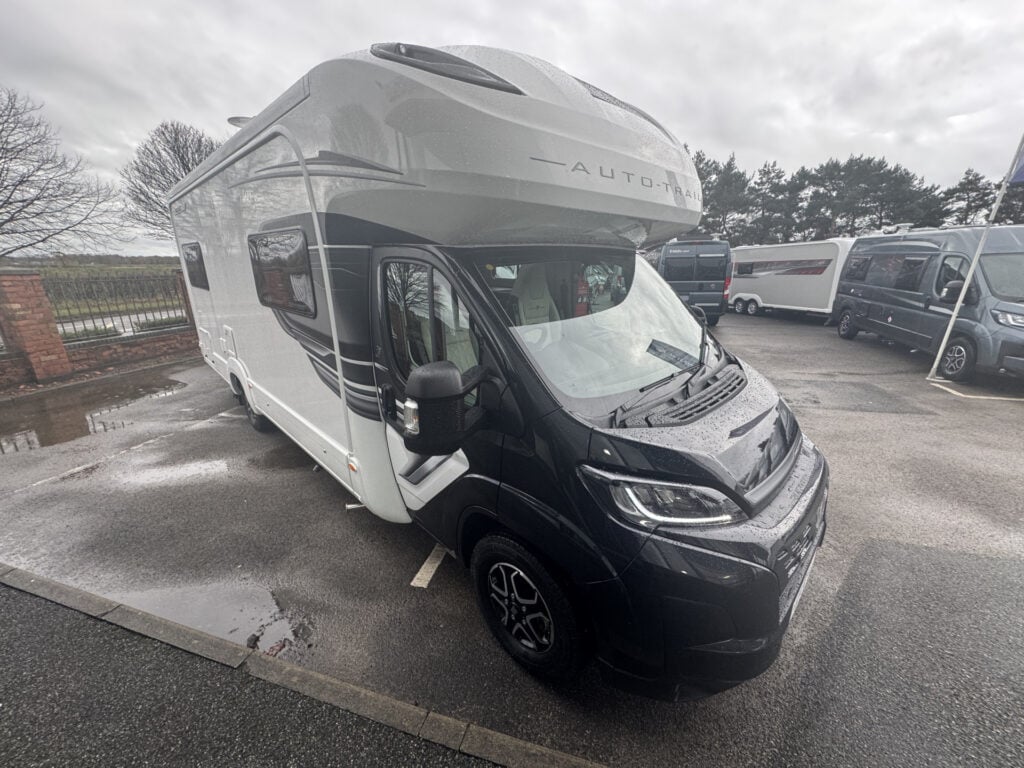 23375 20251209 101309468 Ios