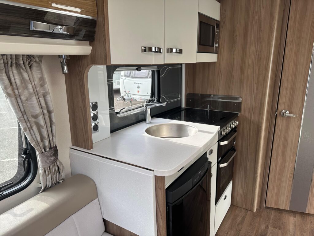 2016 Swift Elegance 480 25032 20 Scaled
