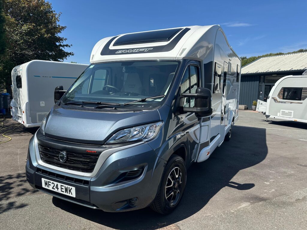2024 Swift Escape 684 25071 4 Scaled