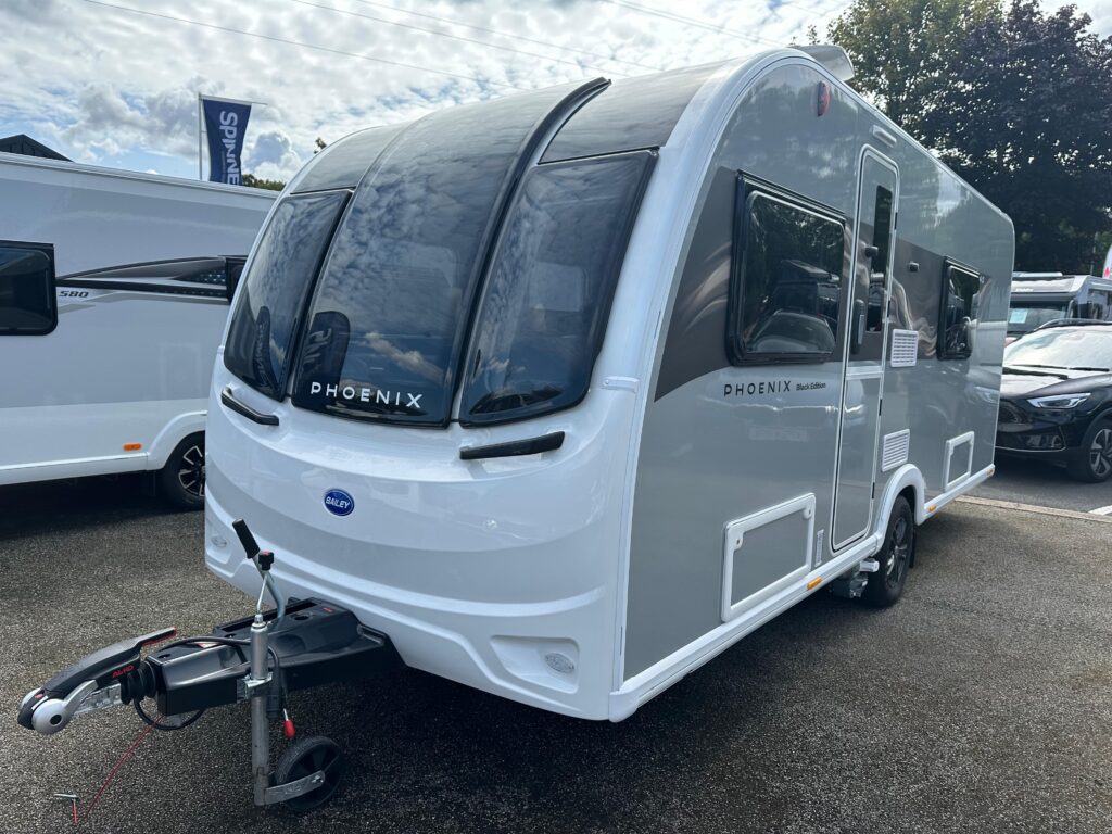 2026 Bailey Phoenix 440 Black Edition 25284 1 Scaled