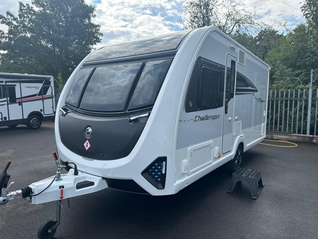 2027 Swift Challenger 500 Staffs 25320 1 Scaled