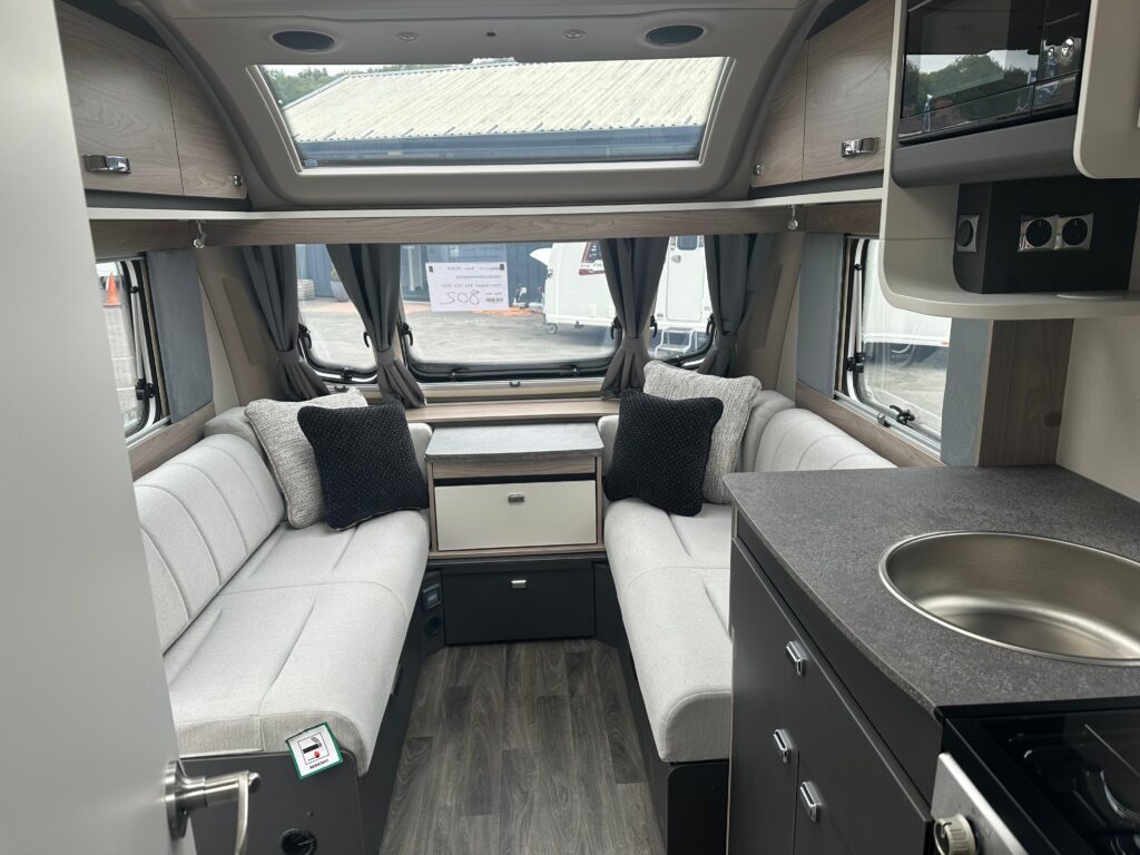 2027 Swift Challenger 560 Staffs 18 Scaled