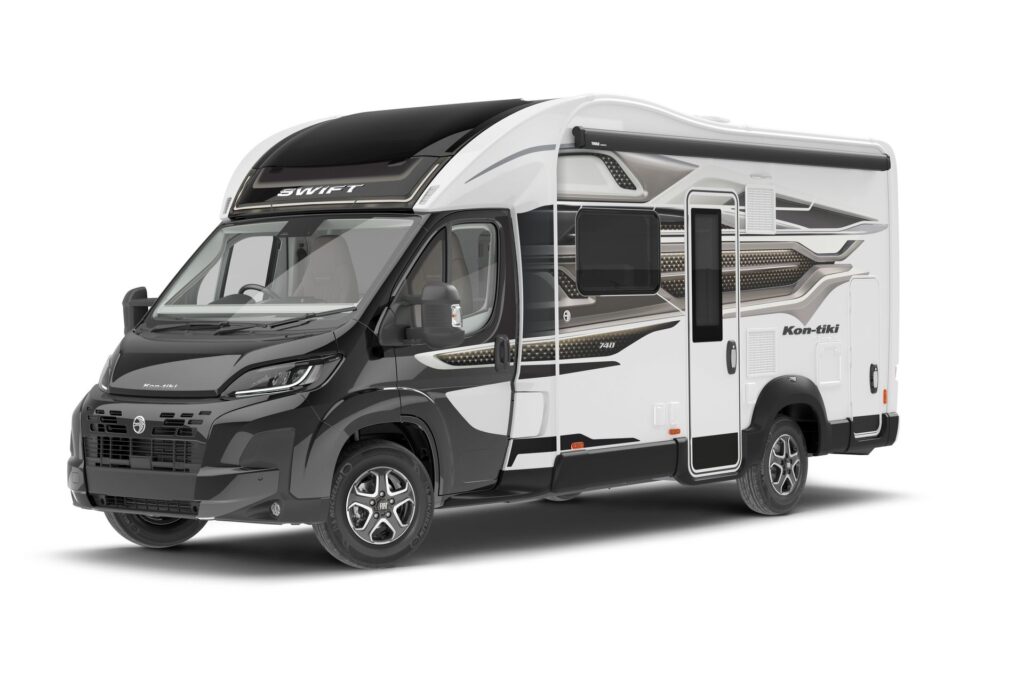 2027 Kontiki 740 Front 3Q MS 07 07 26 1920x1920 1
